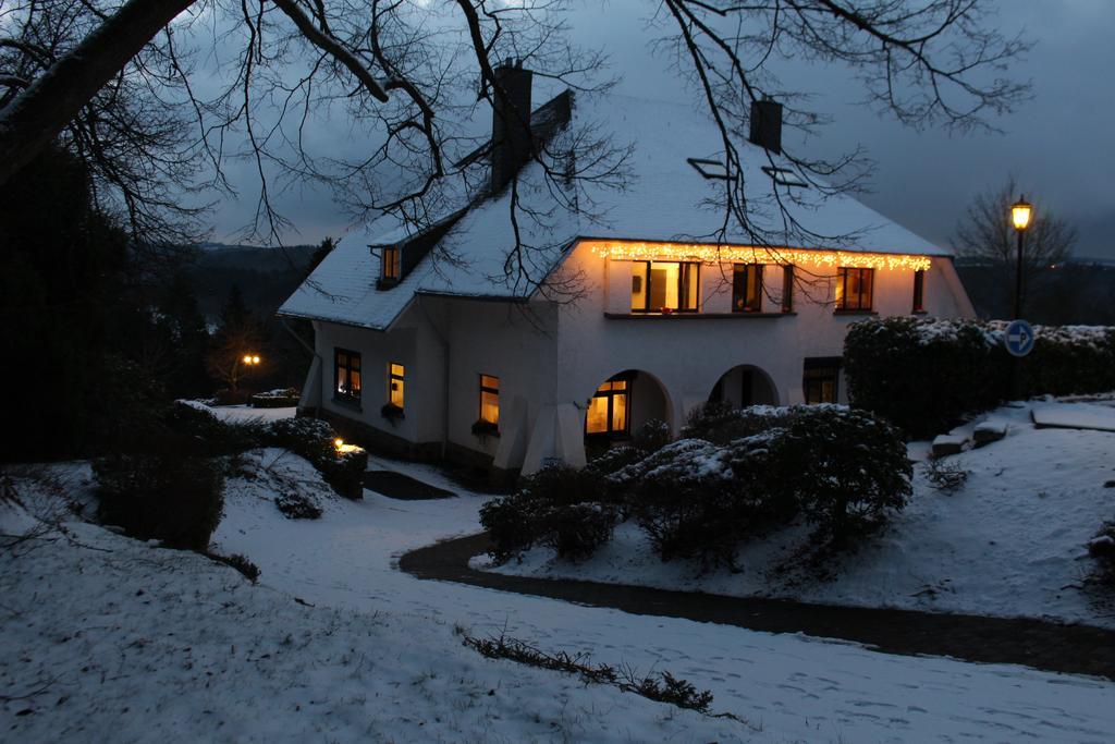 Les Alisiers Hotel Nadrin Exterior photo